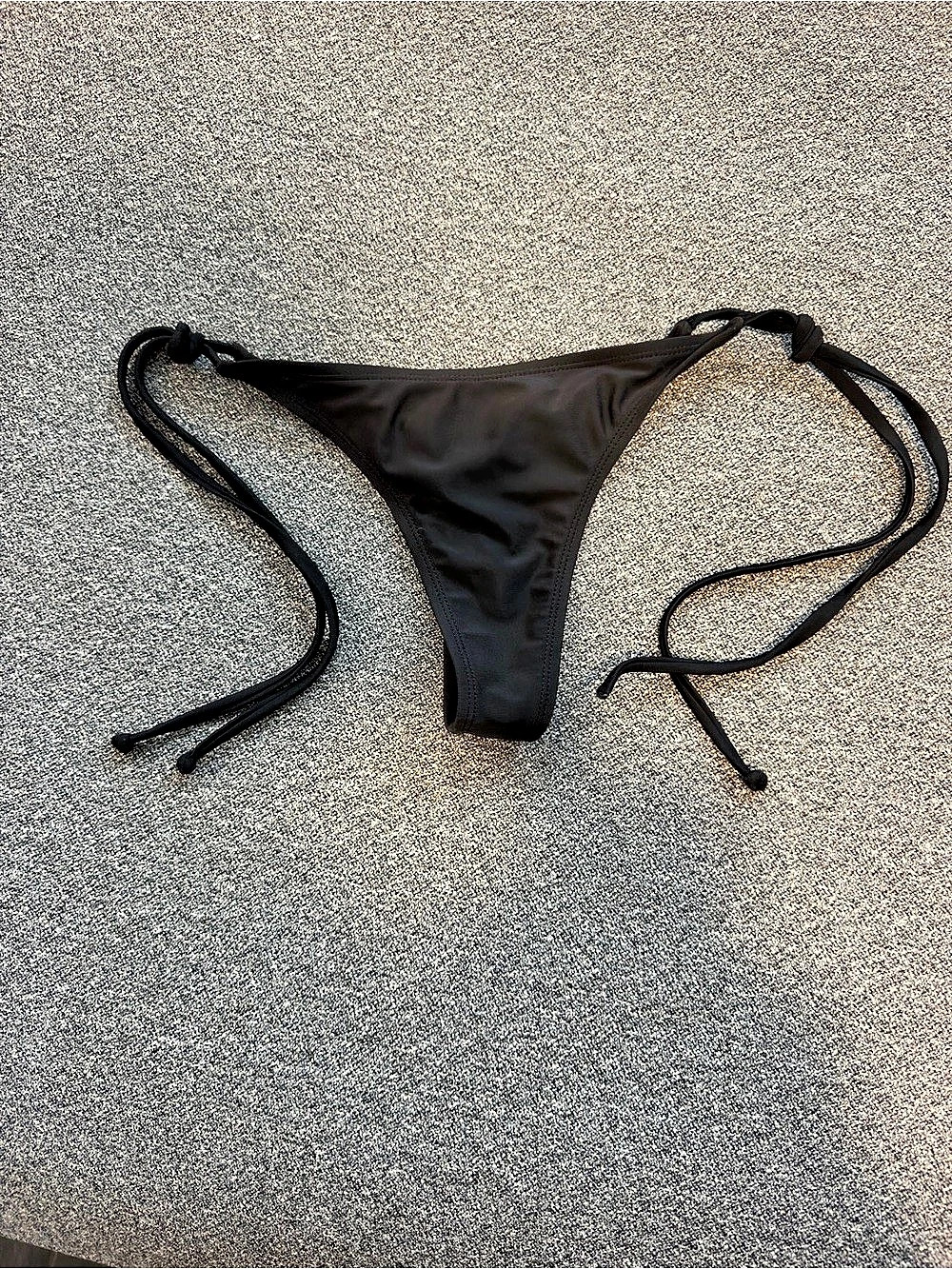 Rêlleciga Black Tie-Side Thong Bikini Bottom Black XS/S